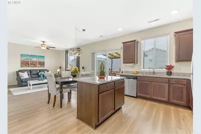 1228 W 16th Ave, La Center, WA 98629 - Photo 13