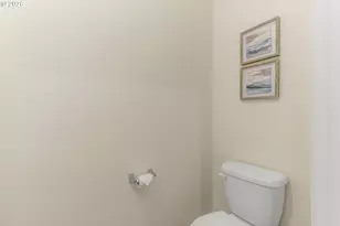 1228 W 16th Ave, La Center, WA 98629 - Photo 7