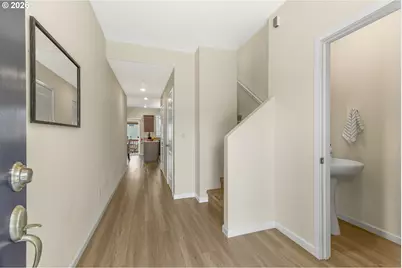 1228 W 16th Ave, La Center, WA 98629 - Photo 5