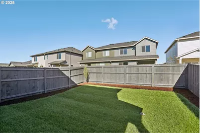 1730 NW 18th St, Battle Ground, WA 98604 - Photo 31