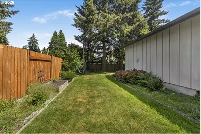 325 Bushnell Ln, Eugene, OR 97404 - Photo 27