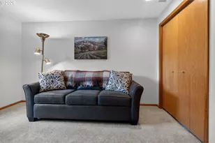 325 Bushnell Ln, Eugene, OR 97404 - Photo 19