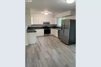 82277 Davisson Rd, Creswell, OR 97426 - Photo 3