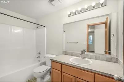 1901 SE 177th Ave, Portland, OR 97233 - Photo 23