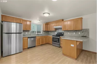 1901 SE 177th Ave, Portland, OR 97233 - Photo 9