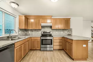 1901 SE 177th Ave, Portland, OR 97233 - Photo 11