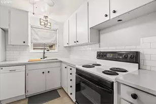 1386 Umpqua Rd, Woodburn, OR 97071 - Photo 13