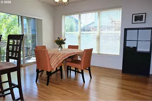 618 NE Garswood Ln, Hillsboro, OR 97006 - Photo 11