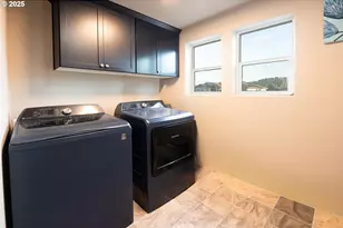 792 S 52nd Pl, Springfield, OR 97478 - Photo 29