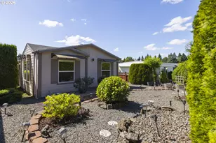 11584 SW Royal Villa Dr, Portland, OR 97224 - Photo 35