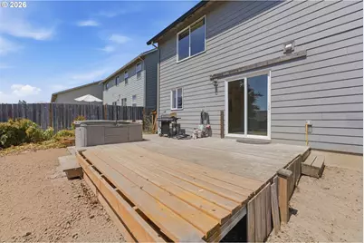 967 E 16th St, Lafayette, OR 97127 - Photo 23