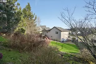 1882 SW Spence Ave, Troutdale, OR 97060 - Photo 41