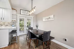 1882 SW Spence Ave, Troutdale, OR 97060 - Photo 13