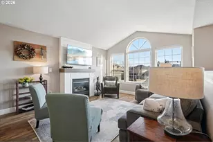 1882 SW Spence Ave, Troutdale, OR 97060 - Photo 7