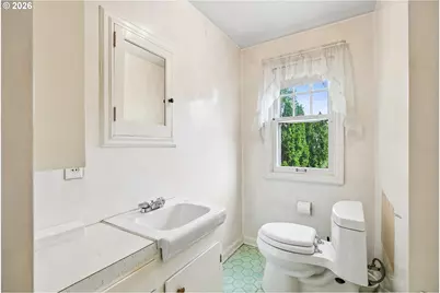 5809 SE Taylor St, Portland, OR 97215 - Photo 19