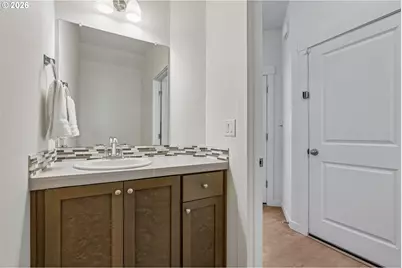 1121 N Auburn Pl, Ridgefield, WA 98642 - Photo 19