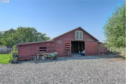 256 NW Jewell Ct, Irrigon, OR 97844 - Photo 35