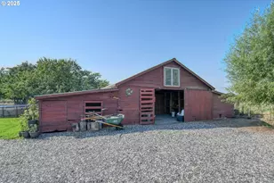 256 NW Jewell Ct, Irrigon, OR 97844 - Photo 35