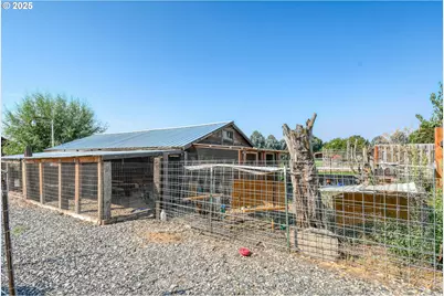 256 NW Jewell Ct, Irrigon, OR 97844 - Photo 33