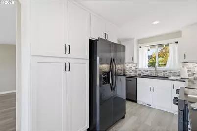 34121 El Manor Ave, Eugene, OR 97405 - Photo 19