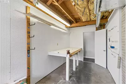 10435 SW 63rd Dr, Portland, OR 97219 - Photo 31