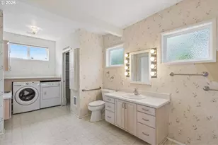 10435 SW 63rd Dr, Portland, OR 97219 - Photo 19