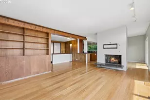 10435 SW 63rd Dr, Portland, OR 97219 - Photo 7