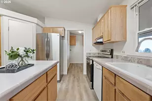 98041 Hallway Rd, Brookings, OR 97415 - Photo 11