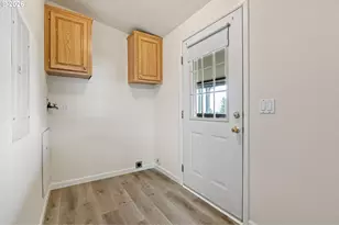 98041 Hallway Rd, Brookings, OR 97415 - Photo 13