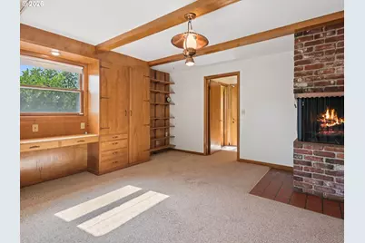 10426 SE Lincoln Ct, Portland, OR 97216 - Photo 15