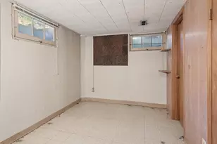 10426 SE Lincoln Ct, Portland, OR 97216 - Photo 27