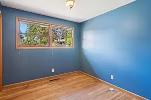 10426 SE Lincoln Ct, Portland, OR 97216 - Photo 21