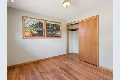 10426 SE Lincoln Ct, Portland, OR 97216 - Photo 21