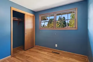 10426 SE Lincoln Ct, Portland, OR 97216 - Photo 23