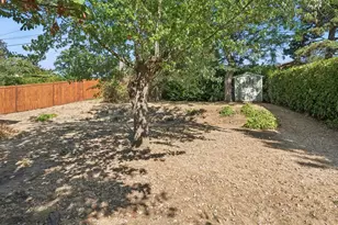 10426 SE Lincoln Ct, Portland, OR 97216 - Photo 33
