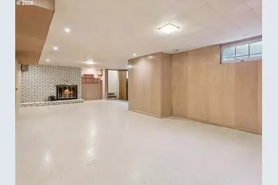 10426 SE Lincoln Ct, Portland, OR 97216 - Photo 27