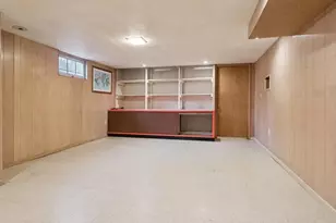 10426 SE Lincoln Ct, Portland, OR 97216 - Photo 25