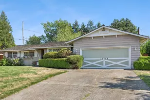 10426 SE Lincoln Ct, Portland, OR 97216 - Photo 39