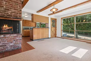 10426 SE Lincoln Ct, Portland, OR 97216 - Photo 13