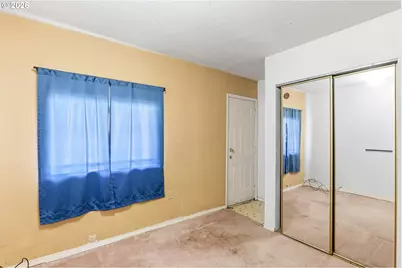 12510 SE Raymond St, Portland, OR 97236 - Photo 15