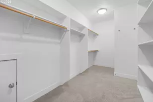 10253 NW Engleman St, Portland, OR 97229 - Photo 31