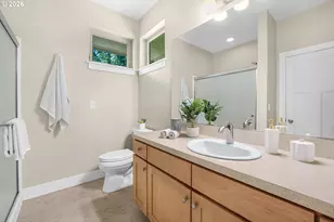 10253 NW Engleman St, Portland, OR 97229 - Photo 35