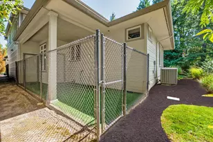 10253 NW Engleman St, Portland, OR 97229 - Photo 47