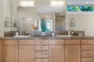 10253 NW Engleman St, Portland, OR 97229 - Photo 29