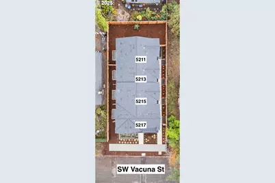 5213 SW Vacuna St, Portland, OR 97219 - Photo 13