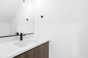 5213 SW Vacuna St, Portland, OR 97219 - Photo 7