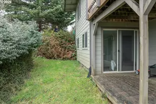 94268 6th St, Gold Beach, OR 97444 - Photo 45