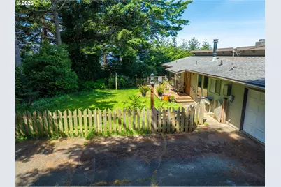 94268 6th St, Gold Beach, OR 97444 - Photo 43