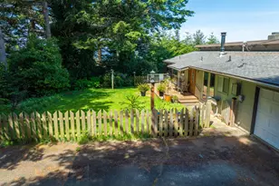 94268 6th St, Gold Beach, OR 97444 - Photo 43