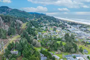 94268 6th St, Gold Beach, OR 97444 - Photo 37